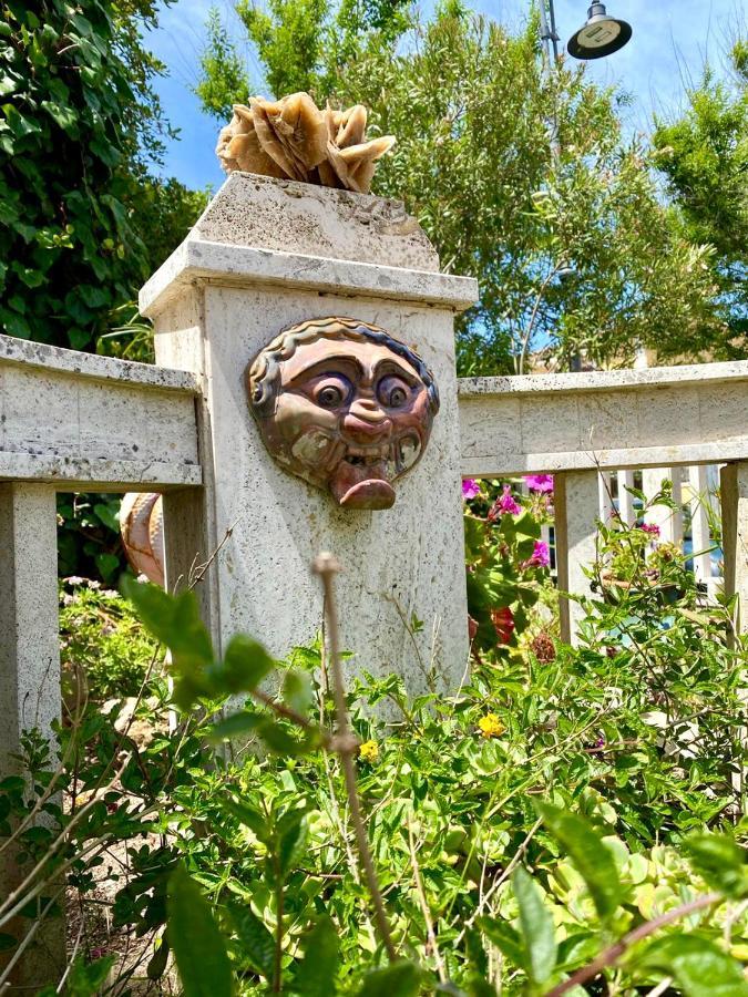 Villa Rocco Rooms Santa Teresa Gallura Exterior photo